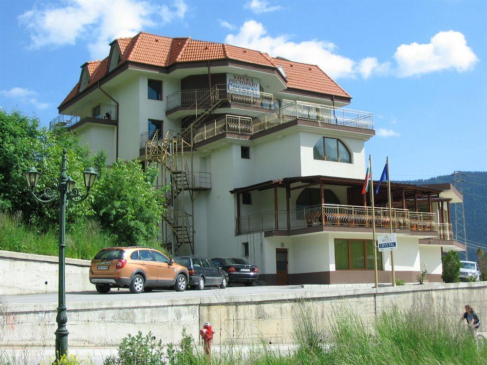 Семеен Хотел Кристал Smolyan Eksteriør billede